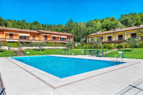 Sul Pendio PT-5 with pool by Wonderful Italy